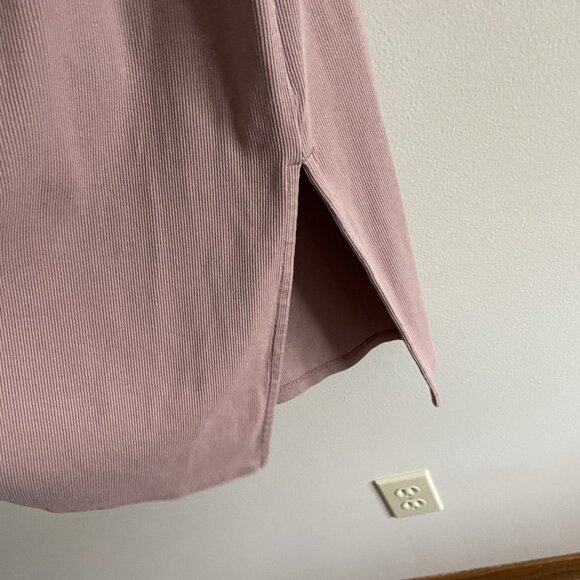 Old Navy Women S Mauve Casual Side Slits Pullover Sleeveless Rib-Knit Midi Dress - Picture 4 of 9